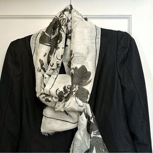 New Lafayette 148 New York Monochrome Floral Scarf